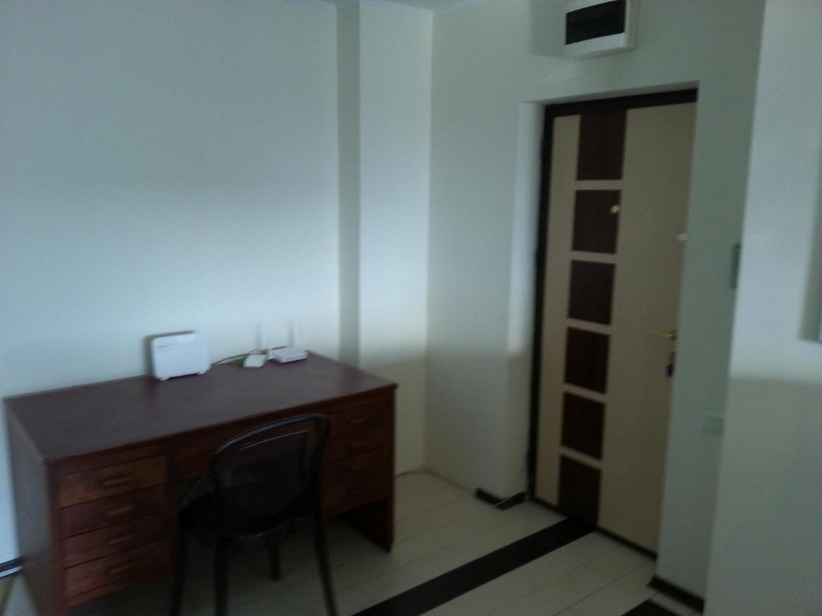 Apartment 3 Rooms Elegant Bucharest Exterior photo